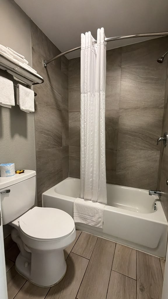 Falcon Executive Inn Photo - Falcon Executive Inn in Zapata